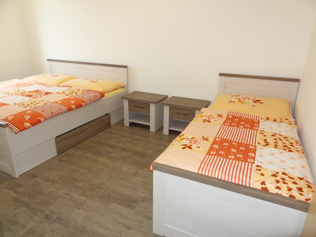 Apartmany Starovice Екстериор снимка