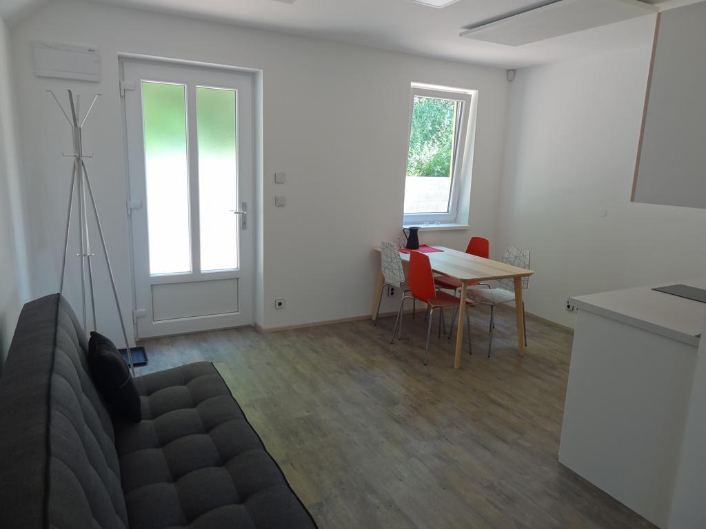 Apartmany Starovice Екстериор снимка